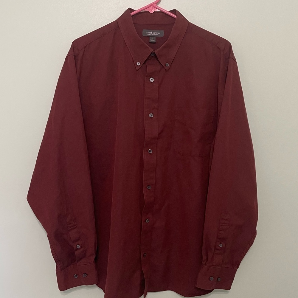 croft & barrow maroon colored button up shirt with one pocket size XL